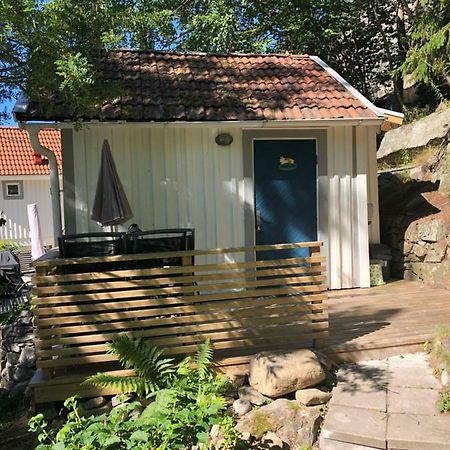 Lyckorna 62:1 Villa Ljungskile Buitenkant foto
